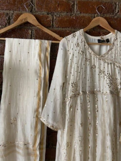 Offwhite Chanderi Lucknowi Kurta Set -Lillys Clothing Shop Offwhite Chanderi Lucknowi Kurta Set 3
