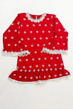 Mulmul Cotton Dione Kurta Red With Dione Garara Red -Lillys Clothing Shop REDSTYLEKIDSTOP3 1 700x fe777cc9 36f2 4fed b3e6 fdfbc9a3e655