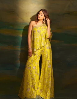 Shamita Shetty In Golconda Arsh Pant Set