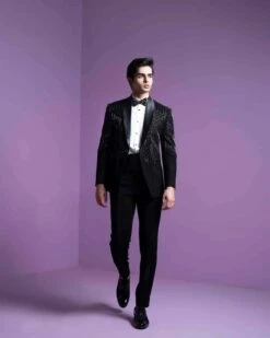 Ray Blaze Tuxedo Set -Lillys Clothing Shop T 2302 2