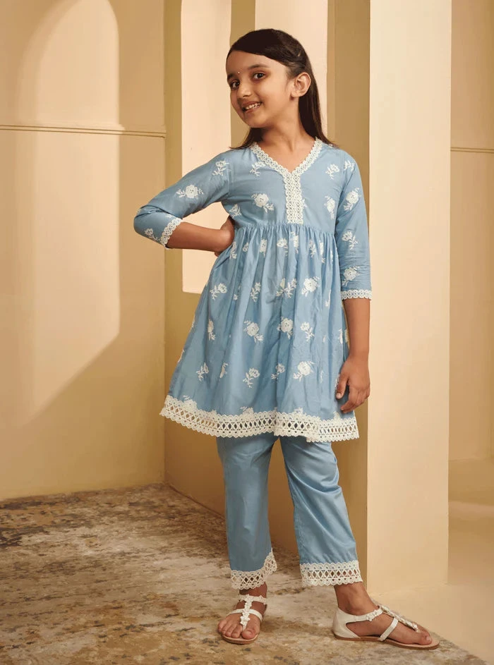 Mulmul Cotton Zuari Blue Kurta With Zuari Blue Pant 1 Mulmul Cotton Zuari Blue Kurta With Zuari Blue Pant