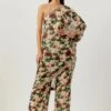 One Shoulder Kaftan With Pant -Lillys Clothing Shop WED 10 AUG 202256298 1800x1800 d9714423 54c1 4d8e b3f3 b1f0f6cd7aa0