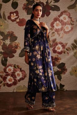 Genelia D'Souza In Our V Neck Kaftan With Pants -Lillys Clothing Shop WF006B 1800x1800 76ab536a db0a 4767 8b17 5600b21a0c5b