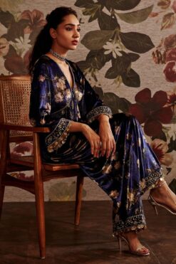 Genelia D'Souza In Our V Neck Kaftan With Pants -Lillys Clothing Shop WF006D 1800x1800 030390bf 2829 448d 95ce 31cf68e693ee