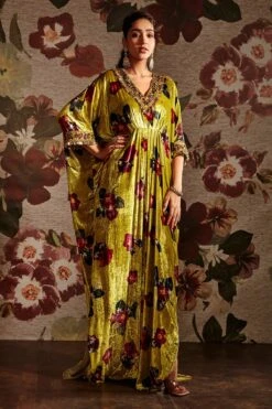 V Neck Gathered Kaftan -Lillys Clothing Shop WF010C 1800x1800 a042cf61 a448 4878 a45e 927175555389