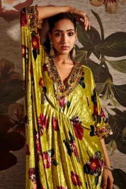 V Neck Gathered Kaftan -Lillys Clothing Shop WF010H 1800x1800 61b3d6d2 40c8 4949 8b27 578d5bfcd796