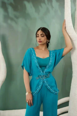 Firozi Blue Tunic With Flared Pants -Lillys Clothing Shop ashnashoot0843copy 550x c25785a9 143d 461e ad1b 5cf29cdafdf4