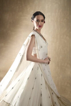 Daisy Lehenga Set -Lillys Clothing Shop ccc28c 3a9395f234ba4b9ca0960668316bd509 mv2