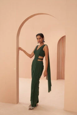 Indian Green Saree -Lillys Clothing Shop ea16bd b2dcc44db9784b1bb56b6d3461a59498 mv2