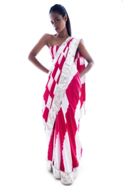 Lehriya Saree With Embossed Gotta Border