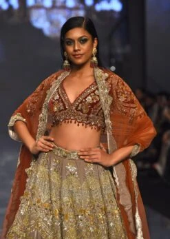 Mocha Brown Bridal Lehenga In Velvet With Heavy Embroidery -Lillys Clothing Shop kalki fog grey bridal lehenga in velvet sg127236 3